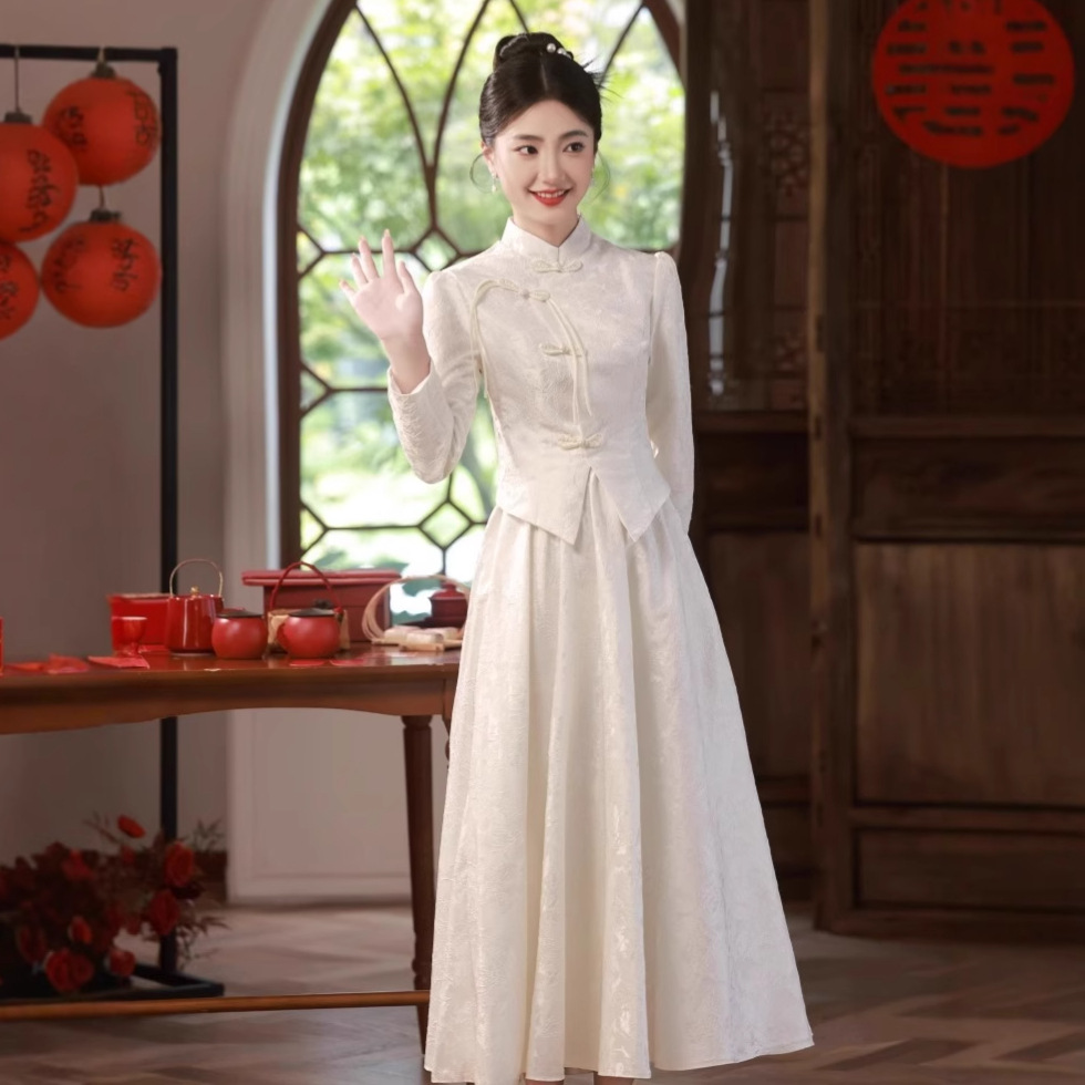 白色订婚旗袍礼服连衣裙新中式登记领证小白裙敬酒服新娘2025新款