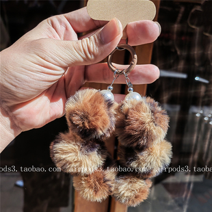 秋冬少女心暖棕豹纹毛绒珍珠手提手腕式挂绳短款毛球包包挂件配饰