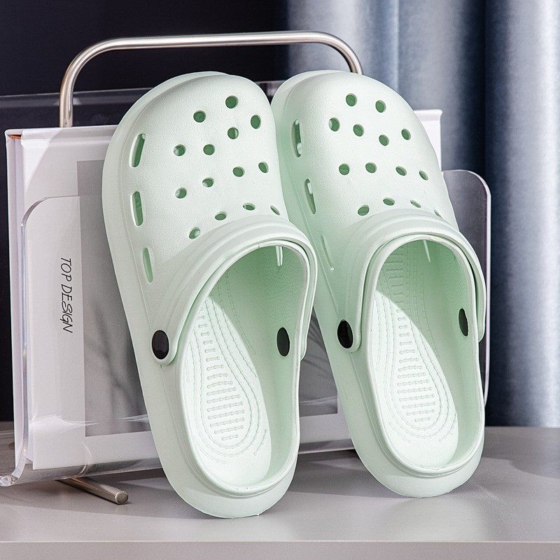 夏外穿女泡沫洞洞鞋超轻防滑男凉鞋女款拖鞋居家包头鞋漂流沙滩鞋
