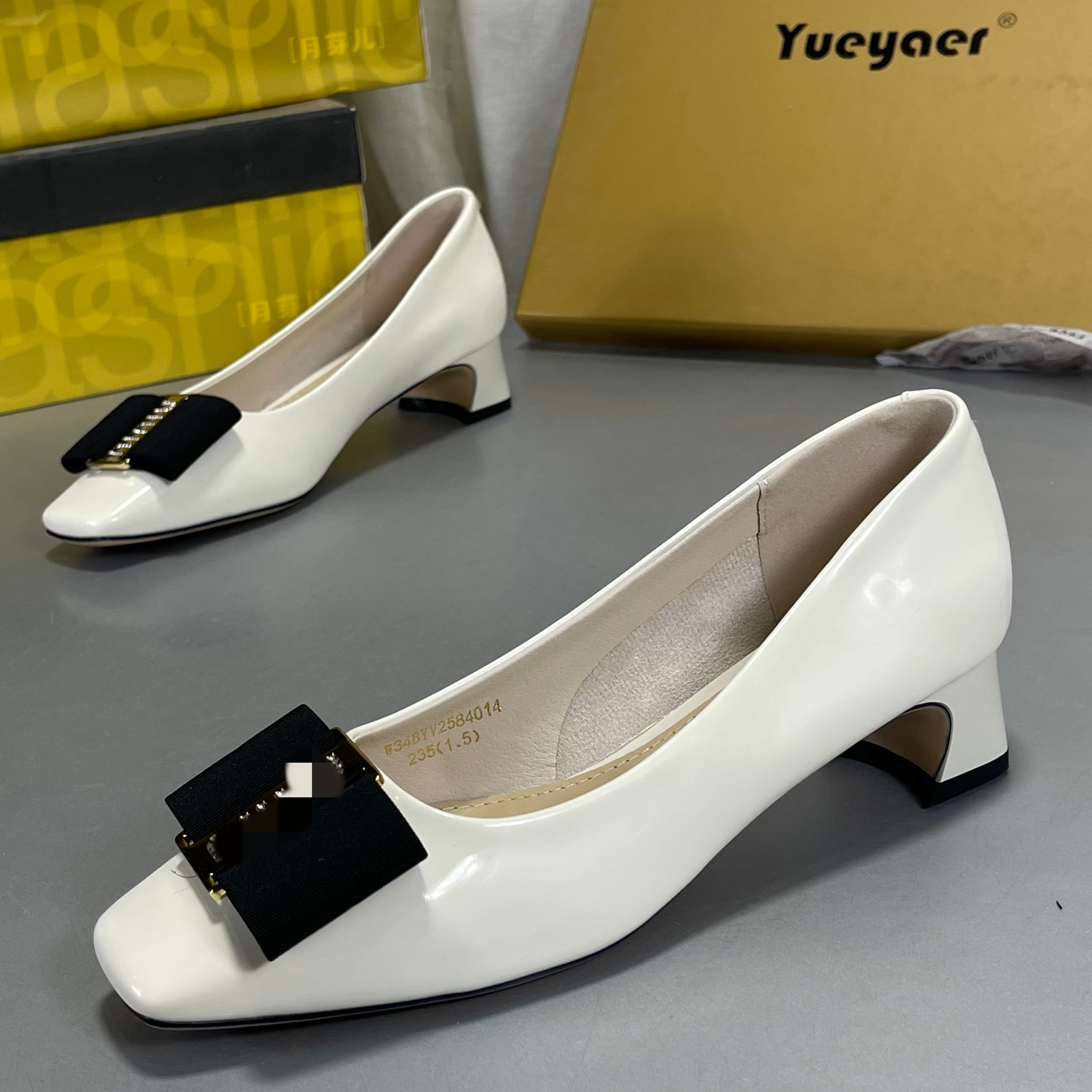 月芽儿正品撤柜浅口单鞋女蝴蝶结中跟牛漆皮法式配裙子中跟工作鞋,女鞋,玛丽珍鞋,淘宝优惠券,粉丝福利购,淘宝优惠卷