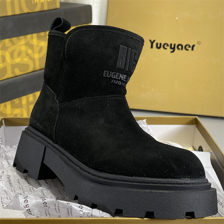 月芽儿厚底雪地靴女款2025新款冬季加绒东北皮毛一体增高棉靴子女