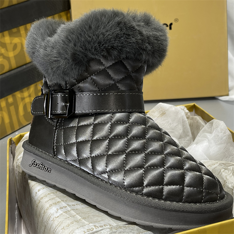 月芽儿专柜正品雪地靴女厚底百搭冬季休闲舒适加厚保暖东北面包鞋