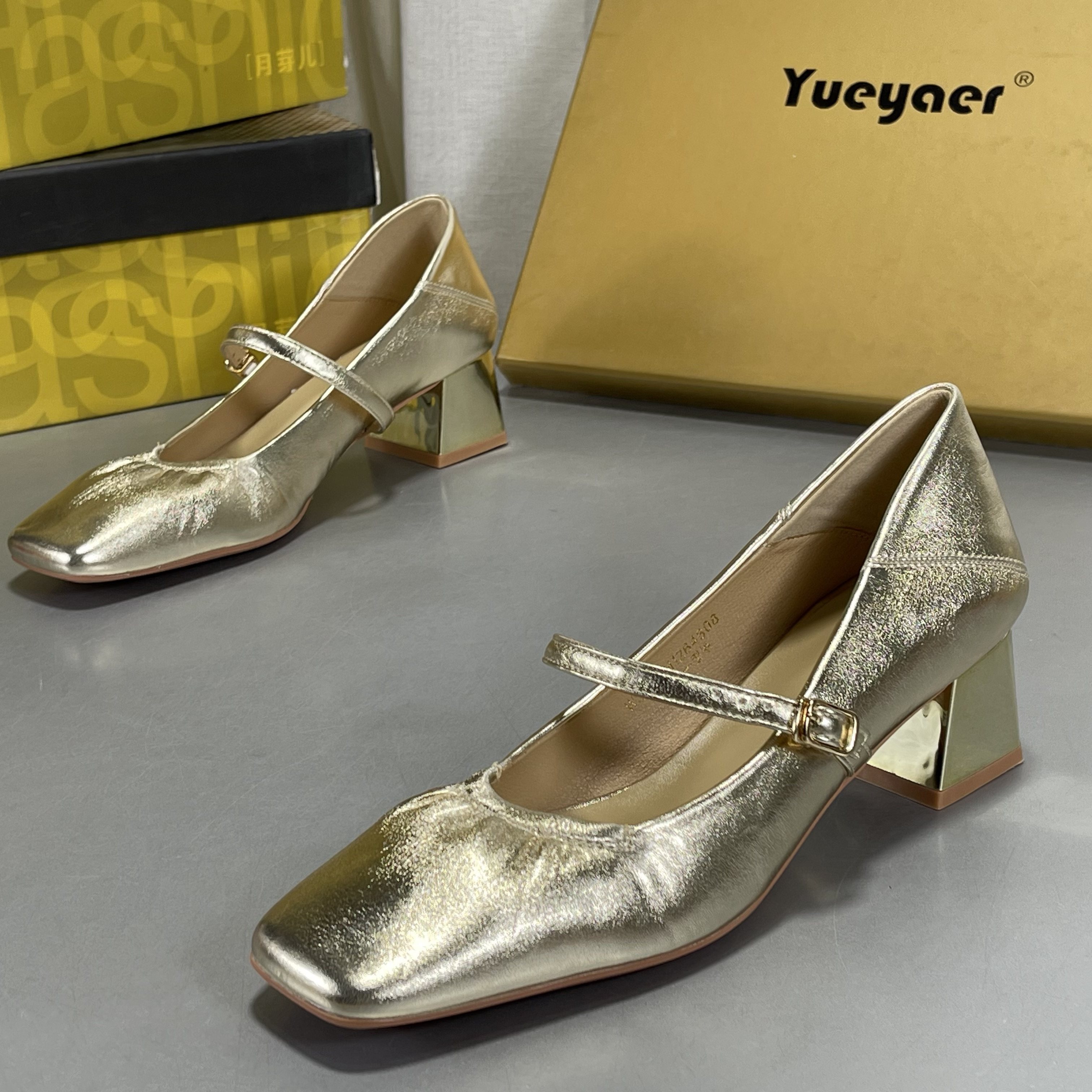 月芽儿真皮法式玛丽珍鞋女2026春新款复古方头一字扣粗跟浅口单鞋,女鞋,浅口单鞋,淘宝优惠券,粉丝福利购,淘宝优惠卷