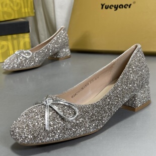 月芽儿法式低跟单鞋女2026春新款蝴蝶结浅口芭蕾舞鞋水钻玛丽珍鞋