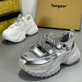 月芽儿休闲凉鞋 透气网面镂空厚底增高运动小白鞋 老爹鞋 女2026新款