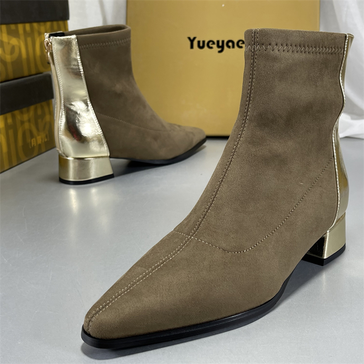 月芽儿正品加绒短靴女切尔西靴尖头秋冬磨砂羊皮中低跟百搭瘦瘦靴