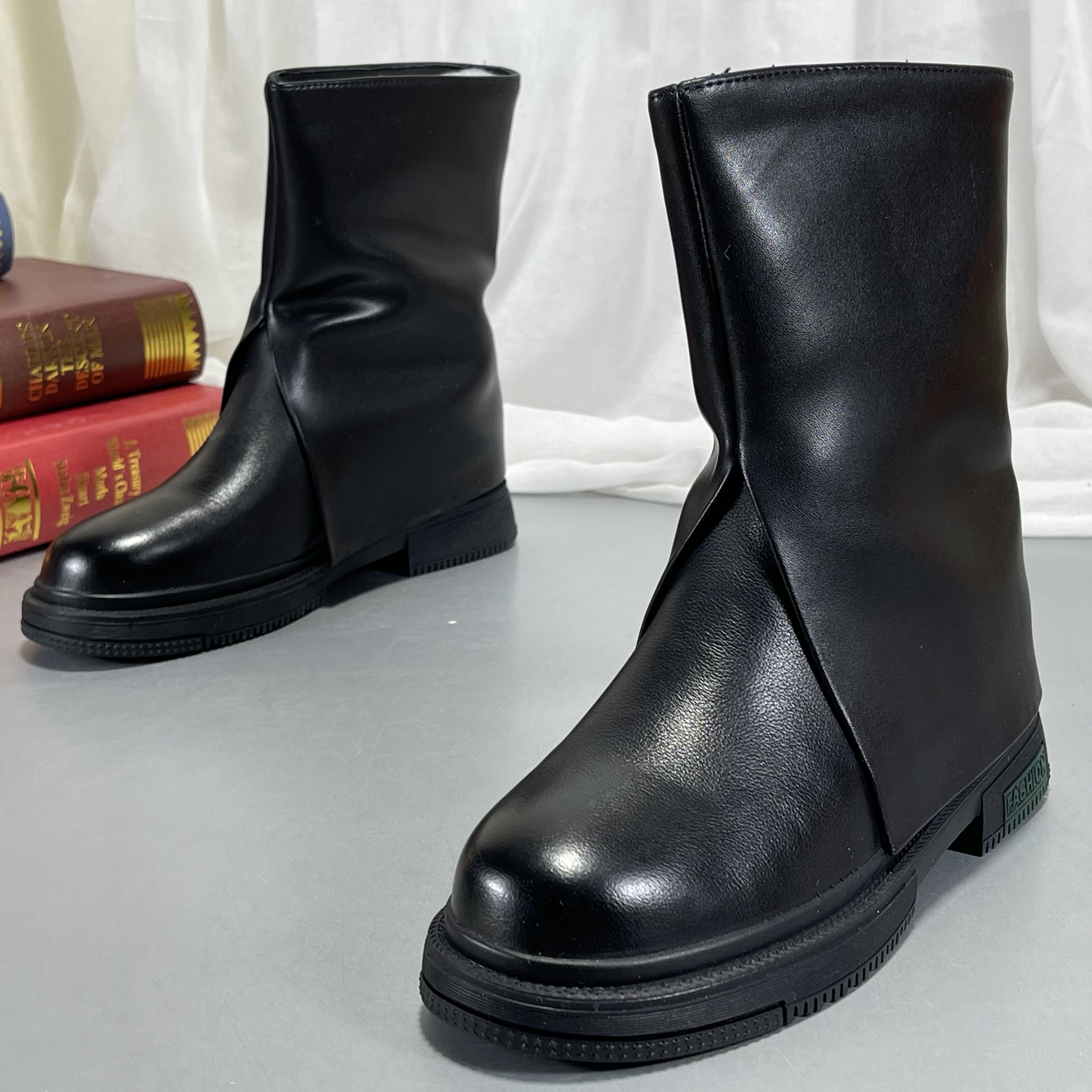 品牌撤柜断码清仓切尔西靴套筒真皮厚底圆头烟筒靴真皮马丁靴百搭,女鞋,马丁靴,淘宝优惠券,粉丝福利购,淘宝优惠卷