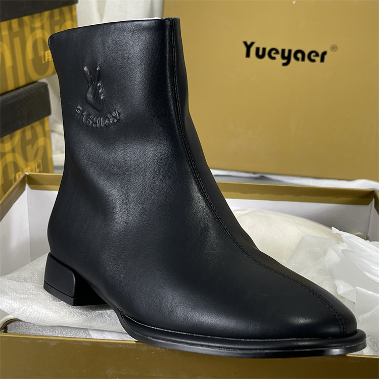 月芽儿法式切尔西靴复古方头瘦瘦靴女低跟及裸靴加绒秋冬真皮短靴,女鞋,时装靴,淘宝优惠券,粉丝福利购,淘宝优惠卷