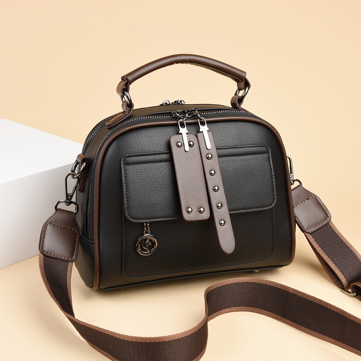 小包包女2025新款潮休闲百搭手提女士妈妈包大容量真皮单肩斜挎包