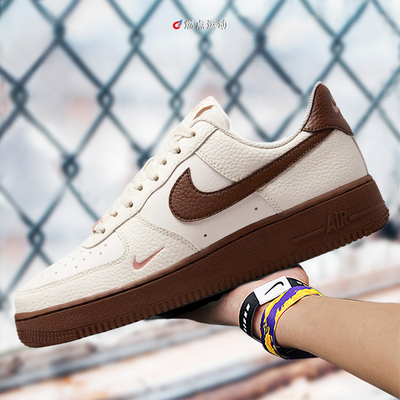 Nike/耐克 W AIR FORCE 1 '07 CN GCEL 运动休闲鞋IM3378-122