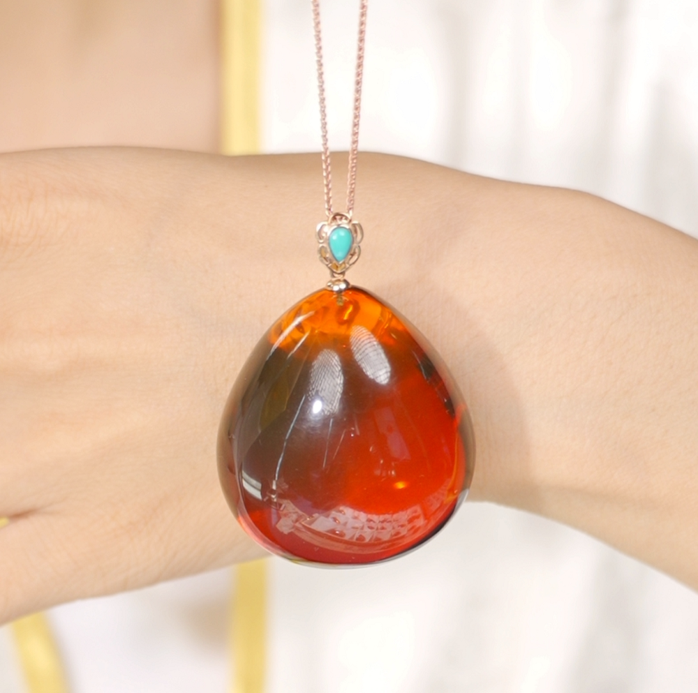 天然墨西哥红蓝珀饱满水滴吊坠琥珀血珀项链18K金镶嵌  HD002