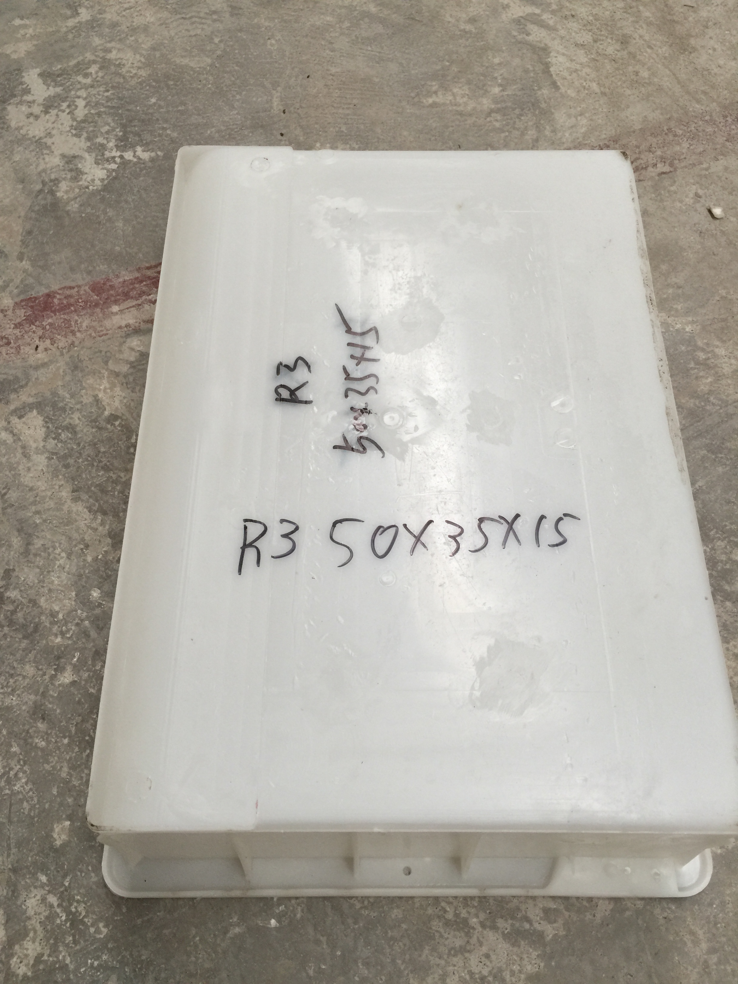 路沿石路缘石侧石塑料模具水泥混凝土圆弧50x35x15R4道岩砼路肩