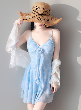 2026新款泳衣甜美风蓝色连体泳衣女吊带荷叶边性感游泳衣长袖度假