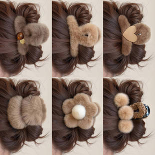 中号盘发抓夹女秋冬毛绒后脑勺发量少鲨鱼夹高级感半扎发头饰发夹