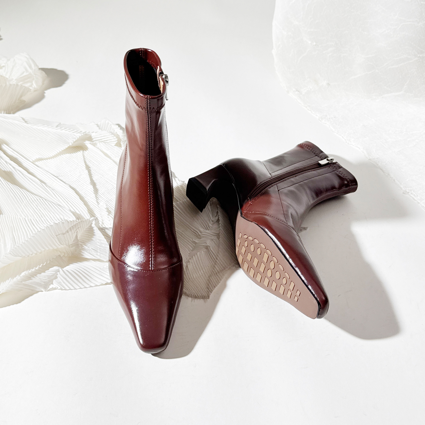 韩版方头短筒侧拉链瘦瘦靴粗跟