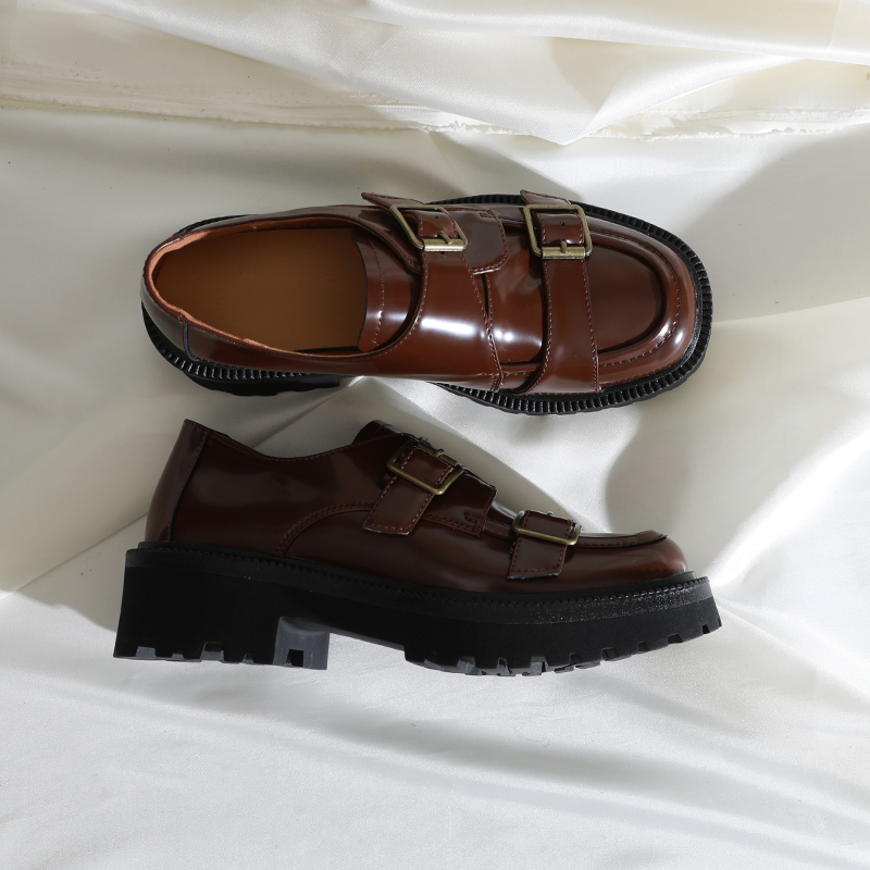 莲花府邸2025秋单鞋英伦复古粗跟鞋厚底圆头皮带扣里外全皮乐福鞋