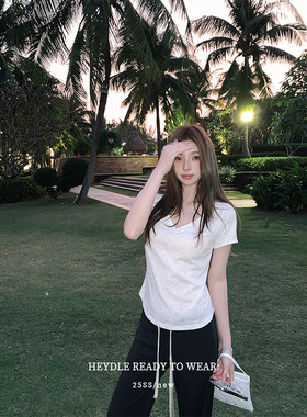 黑豆哼哼 雾隐撩人*V领透感白色短袖T恤女春夏季百搭短款内搭上衣