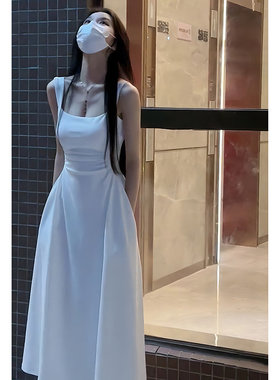 吊带连衣裙女夏新款法式茶歇小个子高级感初恋收腰显瘦白色长裙子
