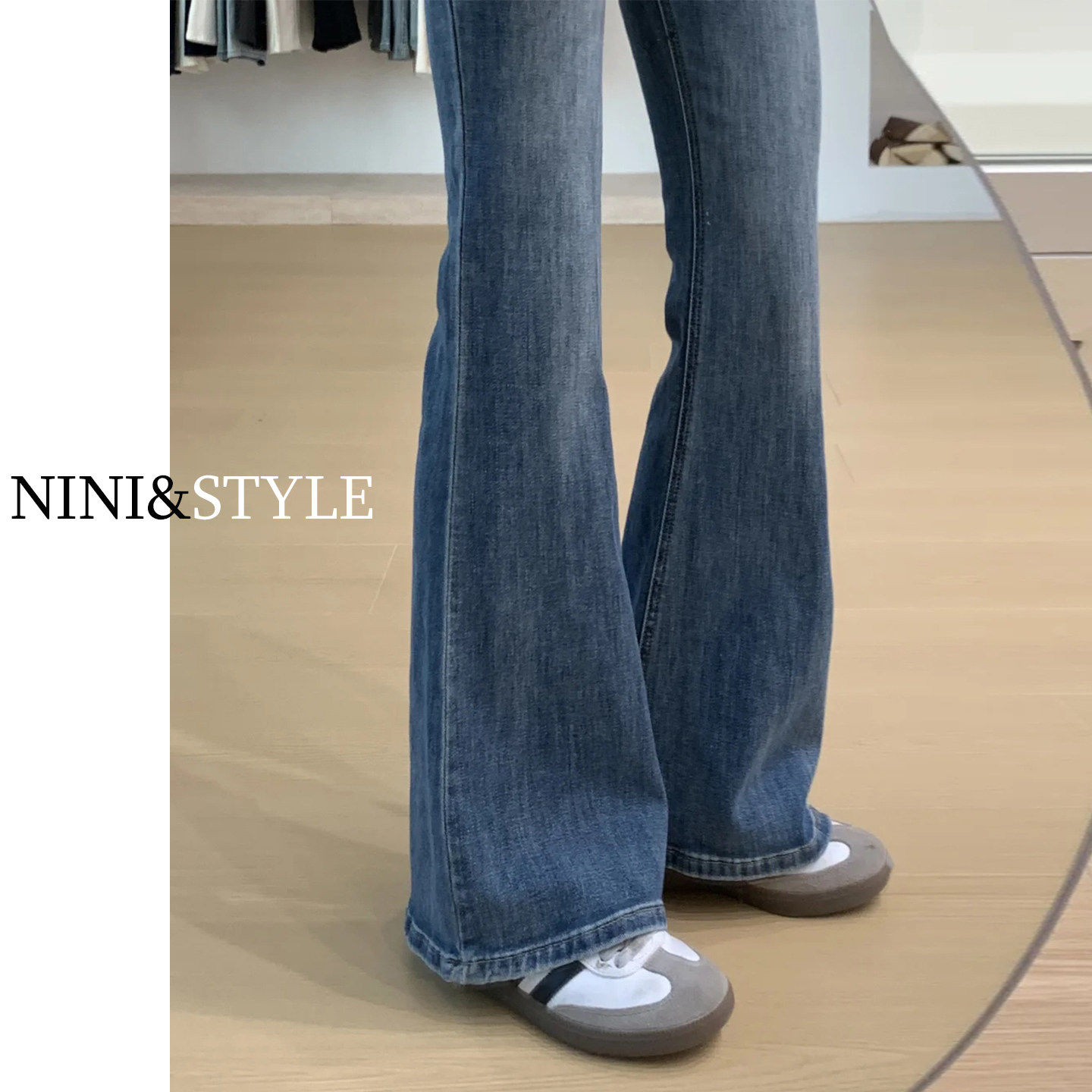 复古加绒微喇牛仔裤女2026春季新款高腰显瘦小个子不贴腿喇叭裤子