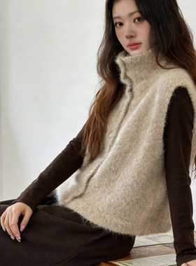 韩系软糯高领针织马甲背心外套女秋冬时髦洋派外搭叠穿毛衣小上衣