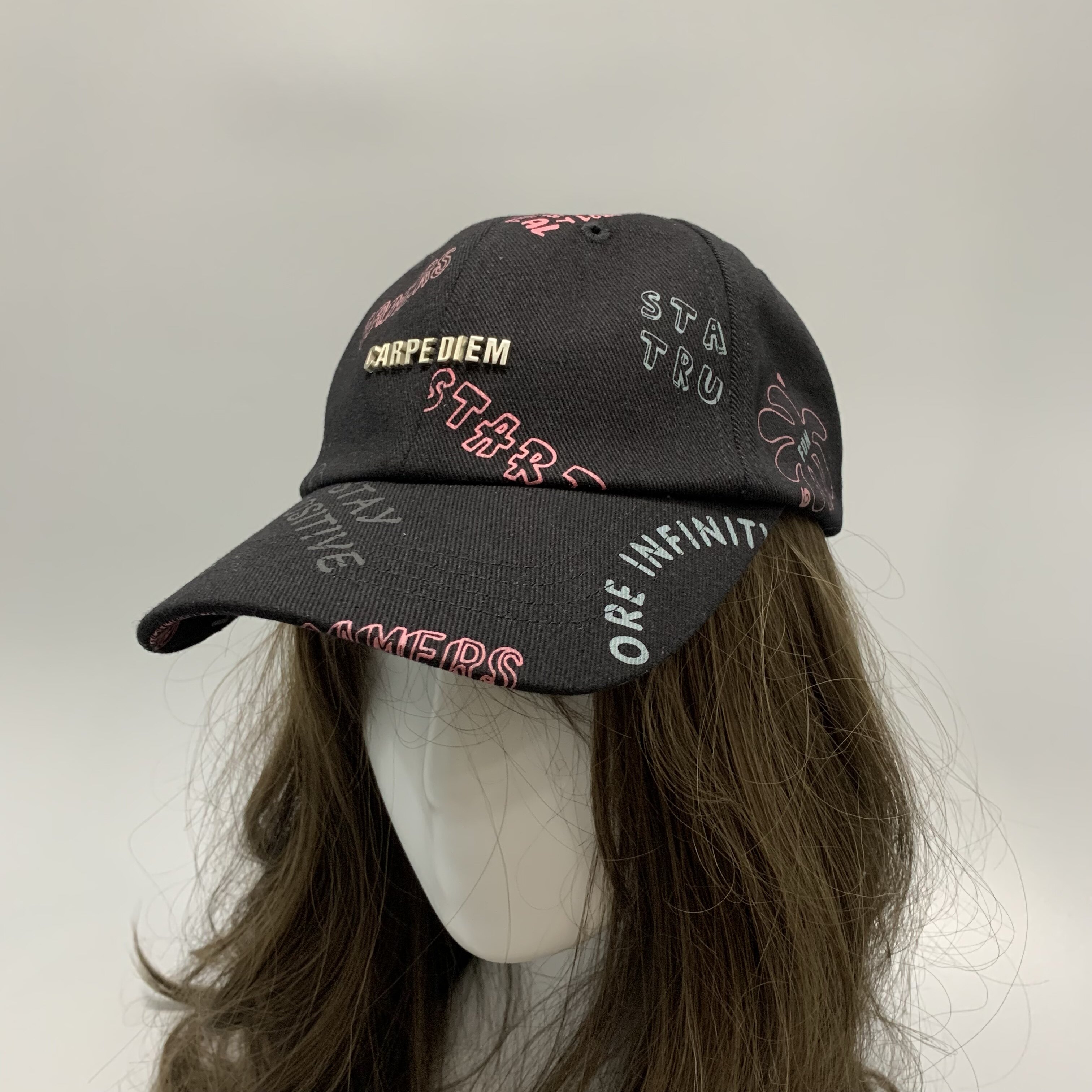 帽子显脸小2025涂鸦字母棒球帽时尚网红小众鸭舌帽经典百搭秋冬款