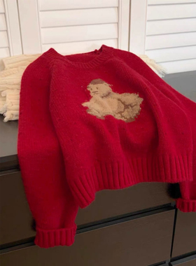 韩式可爱风红色小熊卡通毛衣女圆领宽松套头针织衫慵懒风秋冬软糯