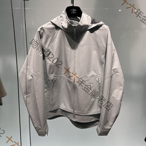 【国内专柜】umbro/茵宝女装 2026秋 U2226330616 梭织外套--1599