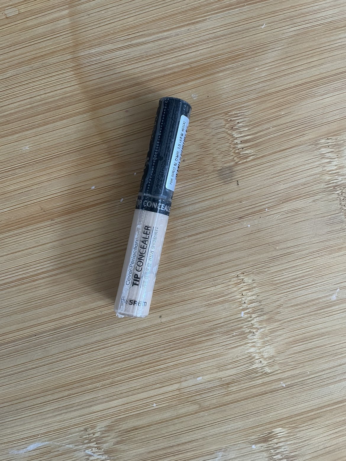 18产遮瑕液遮盖脸部雀斑点黑眼化妆/美容工具