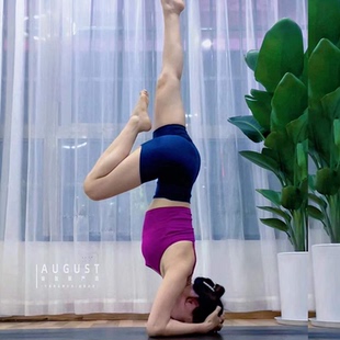 不是每个人都能hold 住 深海蓝＋矿物紫 比较特别的惊艳搭配套装