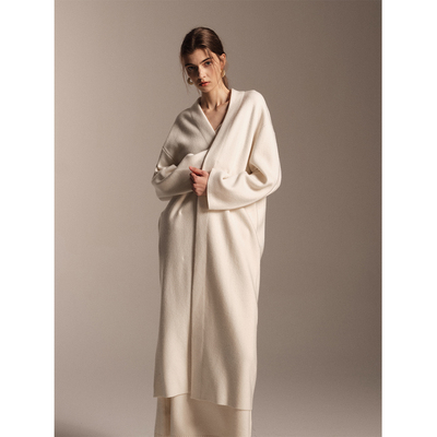 SOFTSELF雾绒诗冬季新款女高级感羊毛V领长款氛围感开衫