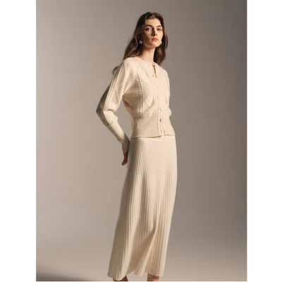 SOFTSELF雾绒诗羊绒羊毛绞花圆领针织开衫半裙套装冬季新款