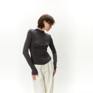 SoftSelf·目之所驻半高领打底衫设计感小众弹力修身洋气内搭上衣