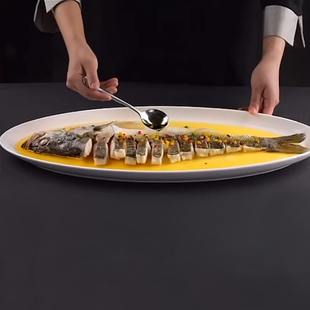 酒店明档大号长条鱼盘鲥鱼盘翘嘴鱼盘商用饭店陶瓷餐厅具椭超盘子