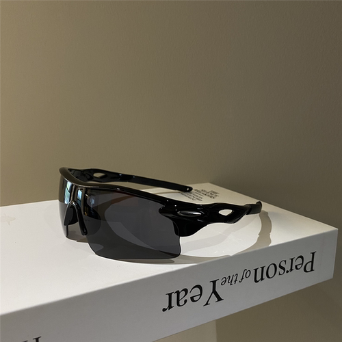 未来机能科技感朋克超酷连体墨镜