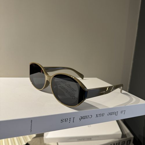 曲面椭圆形一体太阳镜