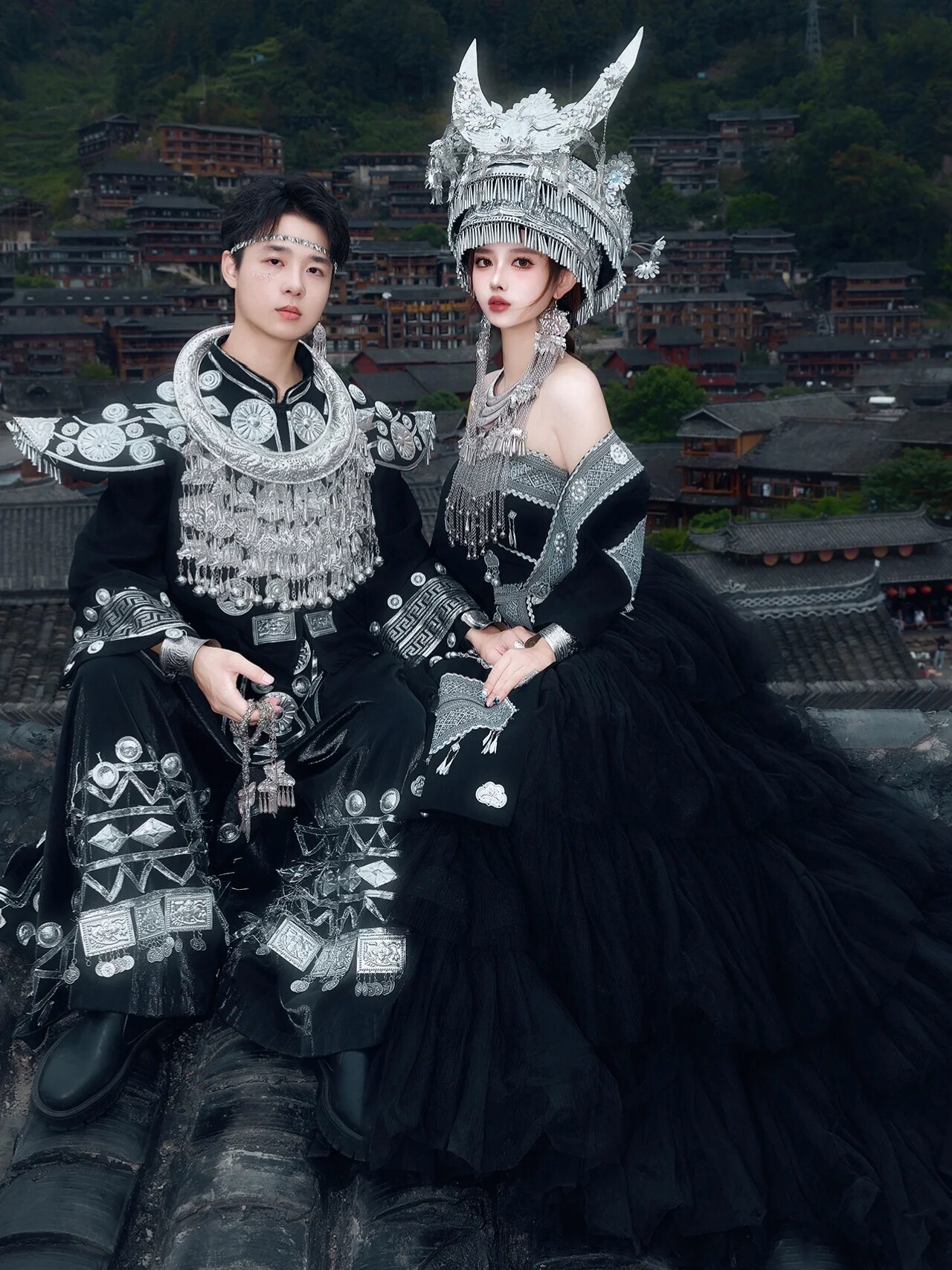 新款苗族情侣服装苗疆少女黑色系列婚纱写真土家族旅拍民族风服饰