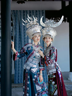 苗族服装女土家族刺绣传统盛装少数民族舞台旅拍摄影苗疆少女服装