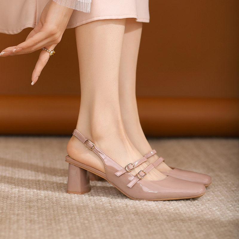 2025春季新款裸粉色气质包头凉鞋女后绊带双扣带性感粗跟高跟女鞋