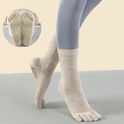 防滑长筒瑜伽袜普拉提脚趾袜