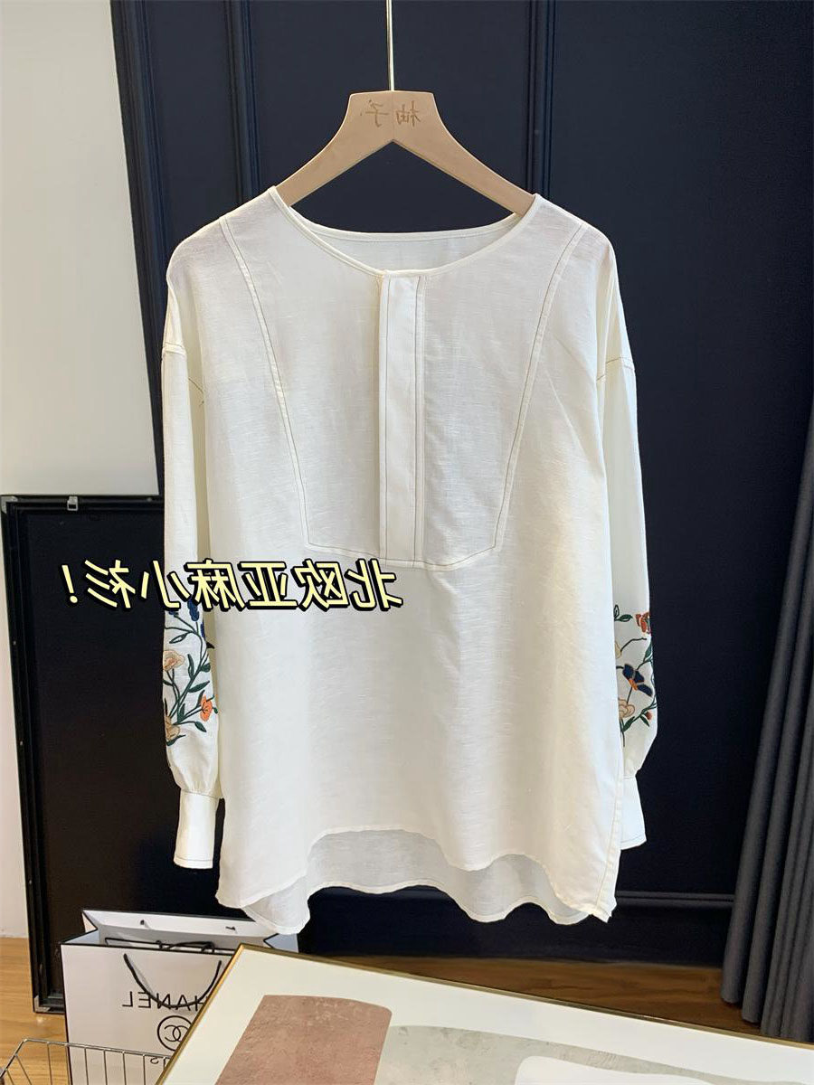 装重工花朵刺绣灯笼袖衬衫上衣女