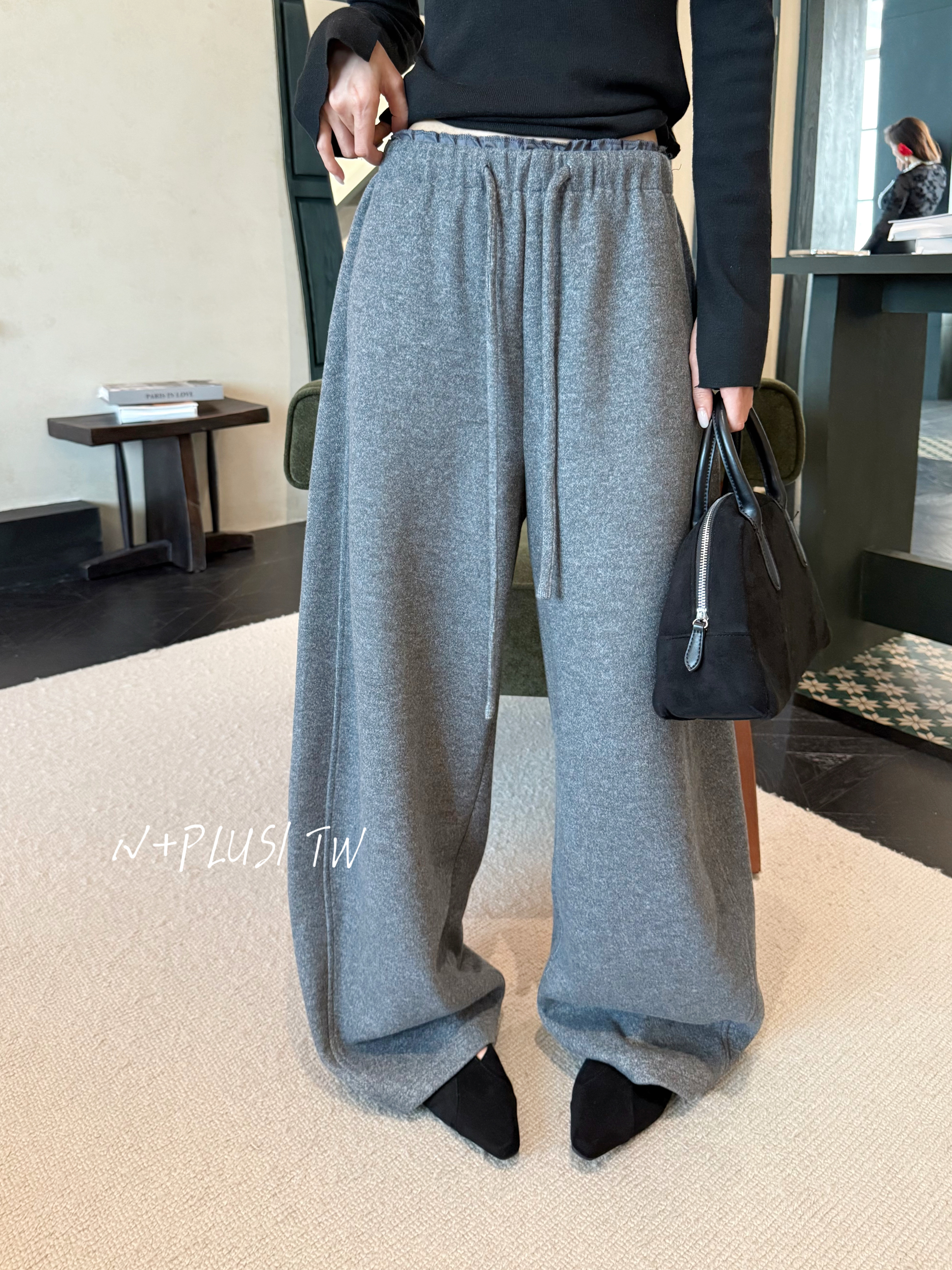 N+PLUS韩系简约高腰抽绳弯刀休闲裤女秋冬2025新款软糯阔腿拖地裤