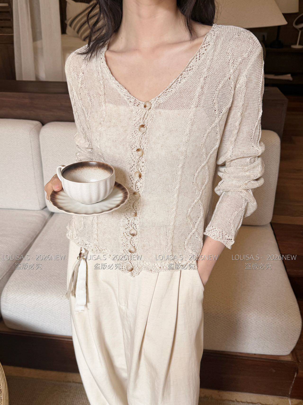 LOUISA.S韩版设计感镂空长袖针织开衫女春季2026新款短款法式小衫