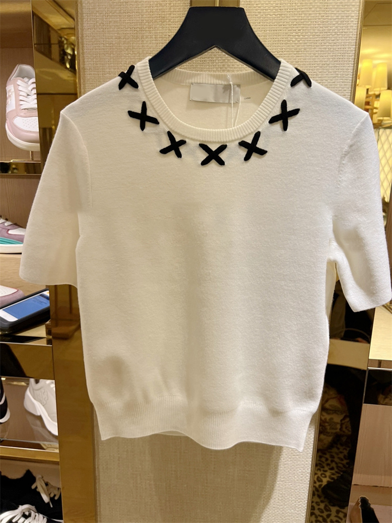 短袖百搭穿绳设计针织女tory