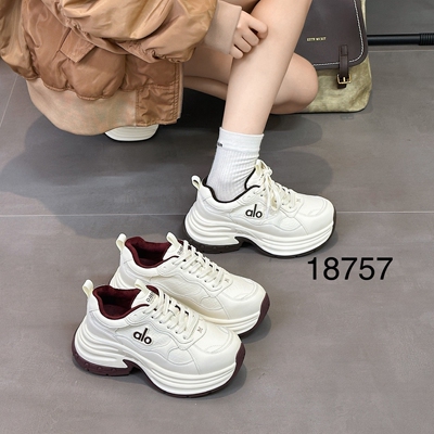 她菲娅2025冬新款欧货老爹鞋女加绒真皮厚底百搭运动休闲鞋18757