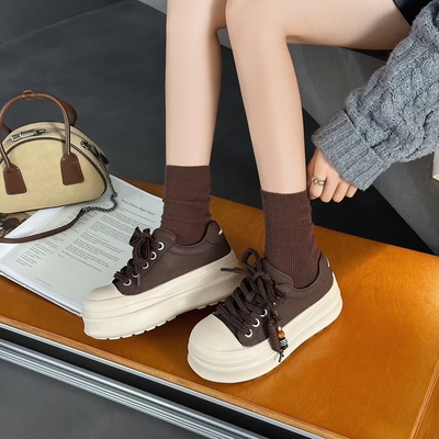 她菲娅2025秋韩版厚底松糕鞋女新款小众百搭轻便运动休闲板鞋7715