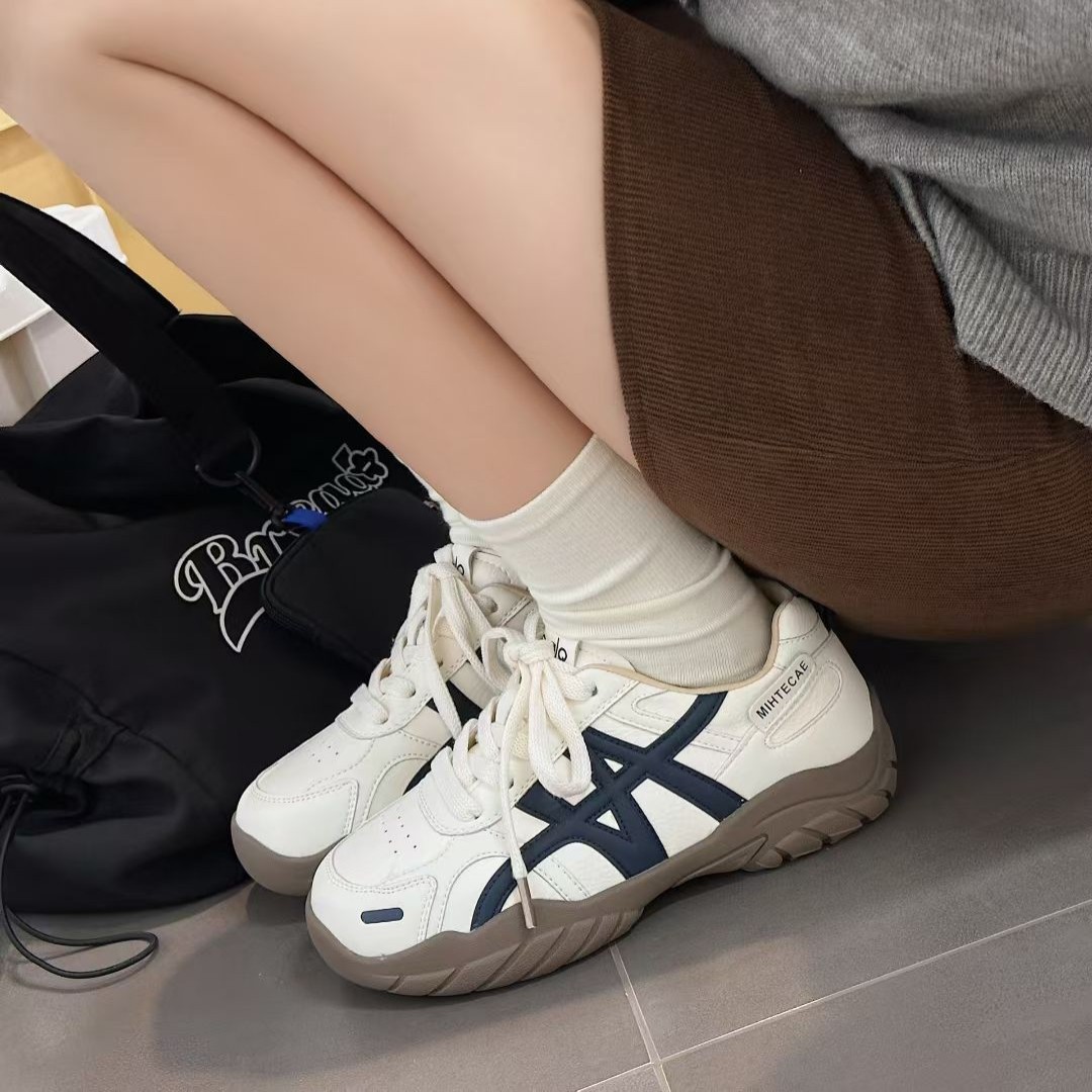 她菲娅2025秋韩版真皮德训鞋女新款轻便百搭复古休闲阿甘鞋女3308