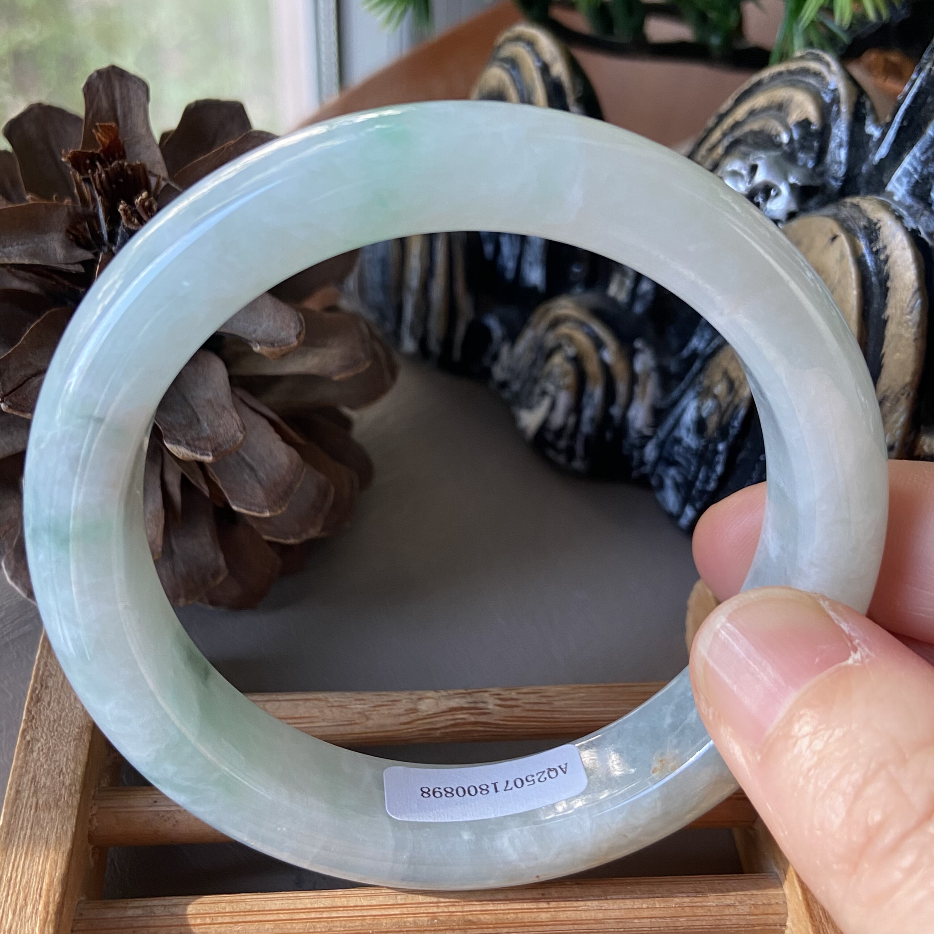 天然缅甸翡翠手镯57冰糯种飘绿花玉镯子老坑a货0898带证书特价