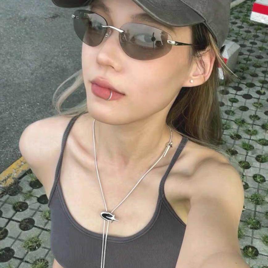欧美无框灰色椭圆猫眼Y2K辣妹网红墨镜女方圆脸街拍防晒太阳眼镜