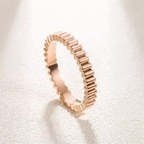 窄版罗缎戒指女纯银玫瑰金白金光面条纹对戒素圈食戒简约叠戴百搭