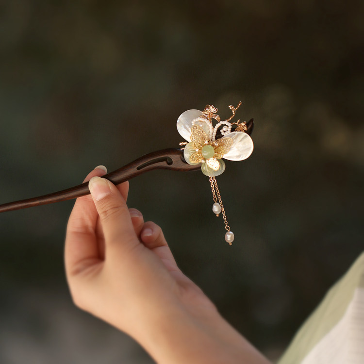 蝴蝶发簪新中式日常精致高级感